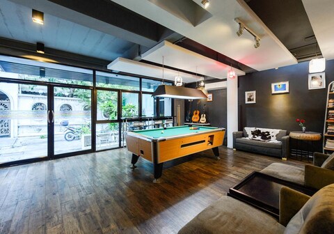 CheQinn Hostel Sukhumvit 4 Nana Plaza