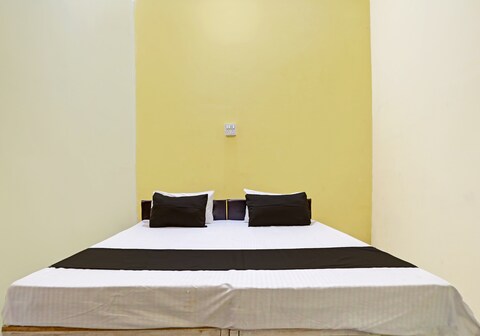 Hotel O 820007 SHIV GUEST HOUSE