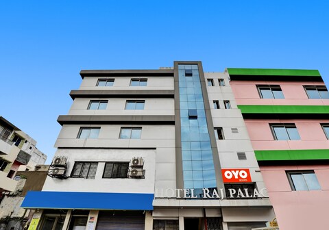 Super Collection O Hotel Raj Palace