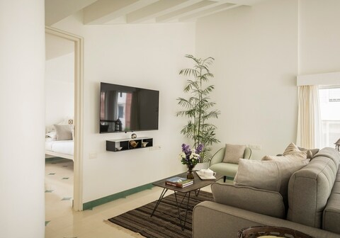 Blue Kite - Modern 2BHK Duplex Apartment