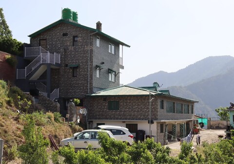 The Dhaila's Nest Inn