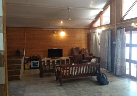 The Woods Beach House Guhagar