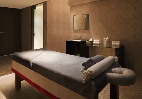 DoubleTree by Hilton Pune Chinchwad