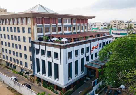 Grand Kakinada by GRT Hotels