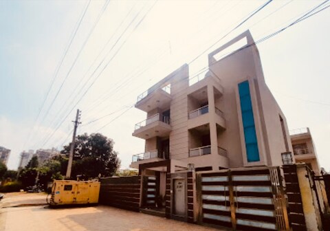NEXT HOME