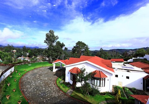 7 BHK Luxury Heritage Villa | Rock Ooty