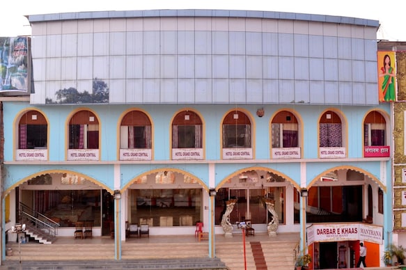 Hotel Srimann Mangalam