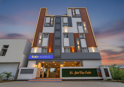 FabHotel Lake View Castle