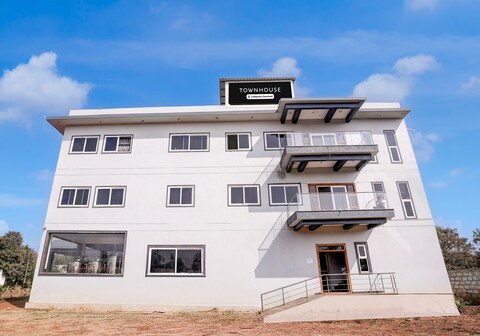 Super Townhouse High Court of Karnataka Formerly The Pride