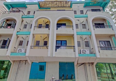 Shreehari Guest House