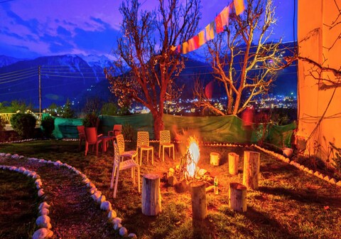 Apple Cottage B&B | 4bhk Cottage