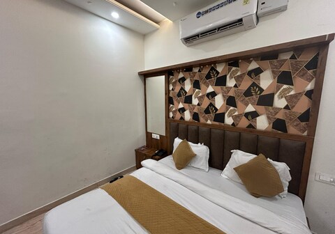 Hotel Spark View Zirakpur