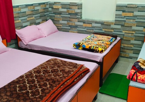 Laxmi mangal homestay