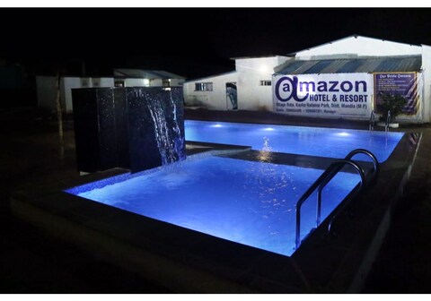 Amazon Hotel and Resort