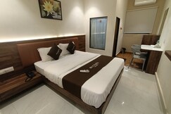 Hotel Moon Lite Marve, Mumbai Hotel Moon Lite Marve, Mumbai
