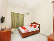 OYO 15101 Hotel Royal Paris, Chennai OYO 15101 Hotel Royal Paris, Chennai