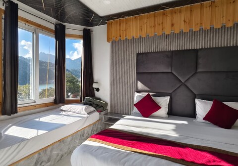 The Lake Therapy @Near mall road