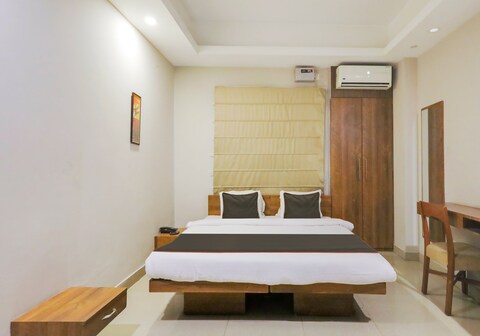 Hotel O Nirvana Lodge