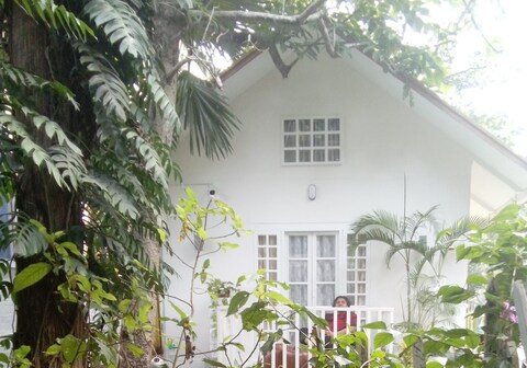 Lilly Crown Cottages