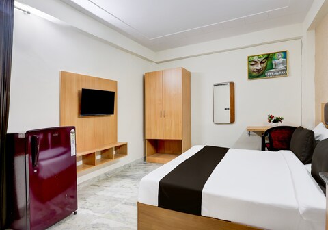 Hotel O A One RESIDENCY