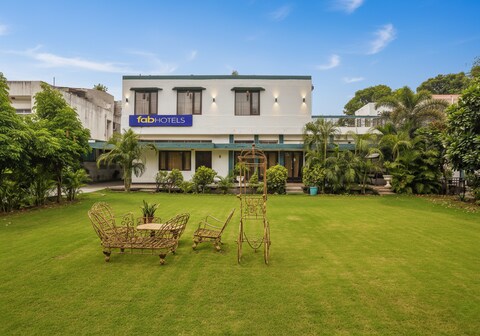 FabHotel Pulse Impulse