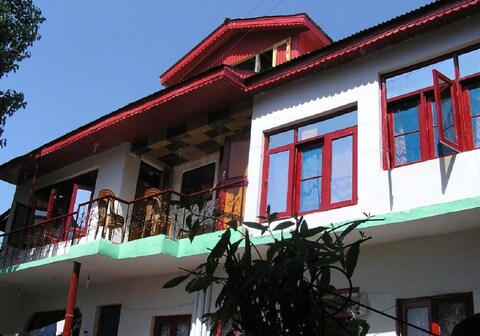HOWRAH GUEST HOUSE