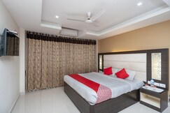 OYO 19909 Sri Guru Inn, Coimbatore OYO 19909 Sri Guru Inn, Coimbatore