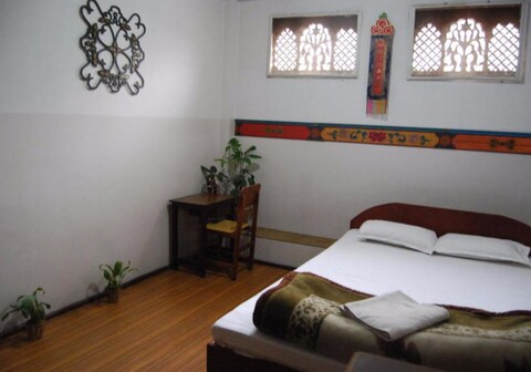 Bouddha Inn - Meditation Center