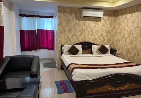 CHARVI GUEST HOUSE