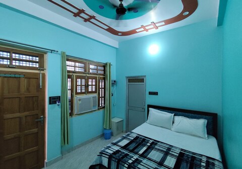 MAURYA PALACE
