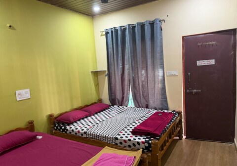 Aisiri Comforts Beach Stay and Cafe