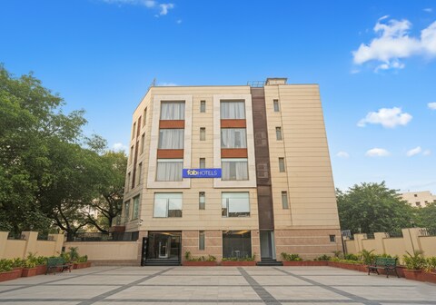 FabHotel Star Inn - Near Apollo Hospital