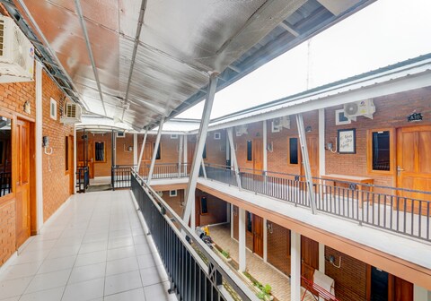 Hotel O D Kost In Kandri Semarang