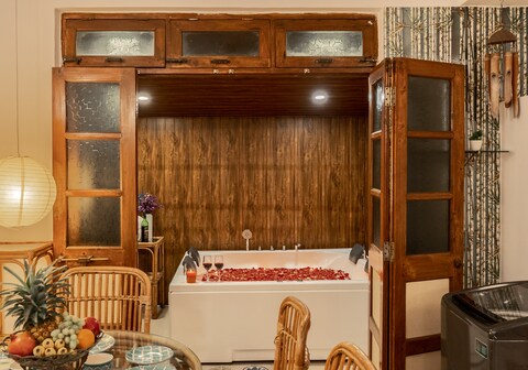 Saga De Palmarinha 3BHK Apartment with Jacuzzi