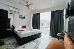Hotel Vinayak Grand - 2 km from Kashi Vishwanath Temple, Varanasi Hotel Vinayak Grand - 2 km from Kashi Vishwanath Temple, Varanasi