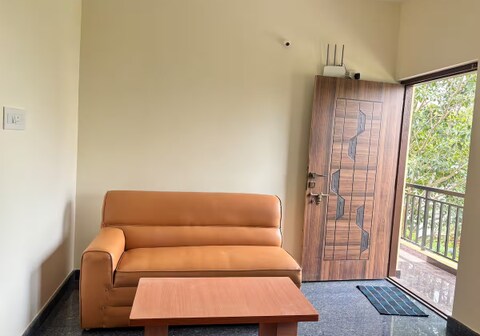 Cozy Peaceful 1BHK |Free car Parking |Namma Homes