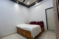 Hotel Maa Bhagwati, Almora Hotel Maa Bhagwati, Almora
