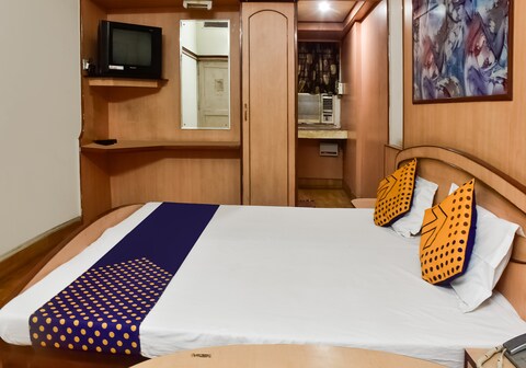 Hotel O Hariom Palace