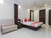 OYO 10720 Hotel Galaxy, Indore OYO 10720 Hotel Galaxy, Indore