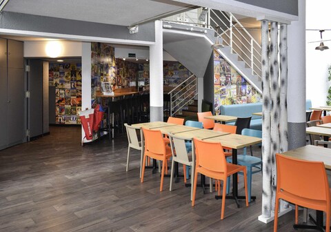 hotelF1 Bourges Le Subdray