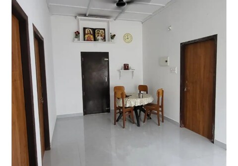 Snow White Home Stay