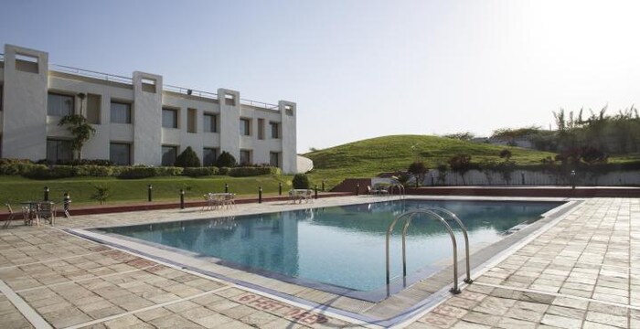 Inder Residency-Pool 5