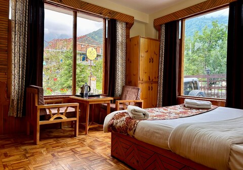 The Elysium Manali