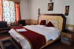 Him Homestay Cottage, Manali Him Homestay Cottage, Manali