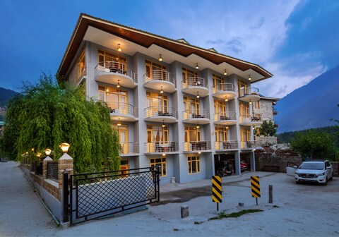 The Himalayan Paradise
