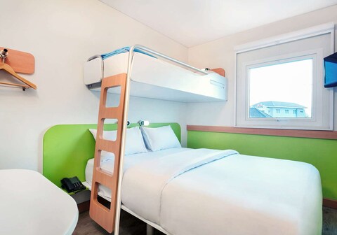 Ibis Budget Semarang Tendean