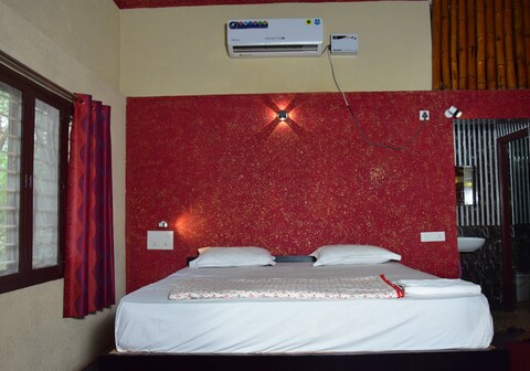 Paradise Quest Nature Farm House Pondicherry