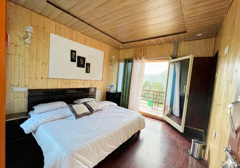 choptagauravhotelbhulkan