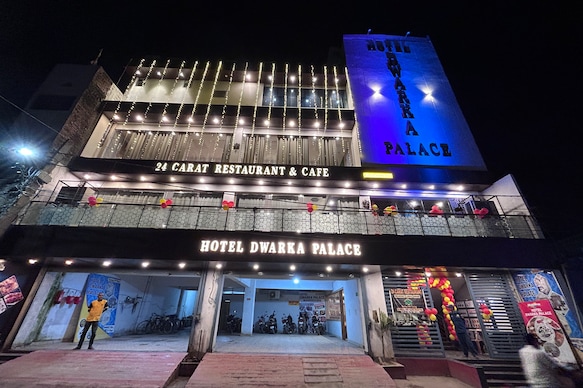 HOTEL DWARKA PALACE