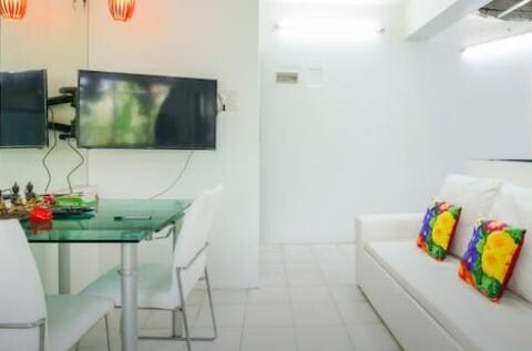 Lavishly furnished, Garden facing